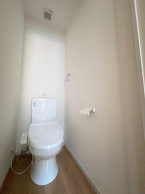 ���{�����s��]�{��2���ڂ̐V�z��ˌ��Ẵg�C��