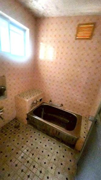 ���{���s����撆�쐼1���ڂ̒��È�ˌ��Ă̗���