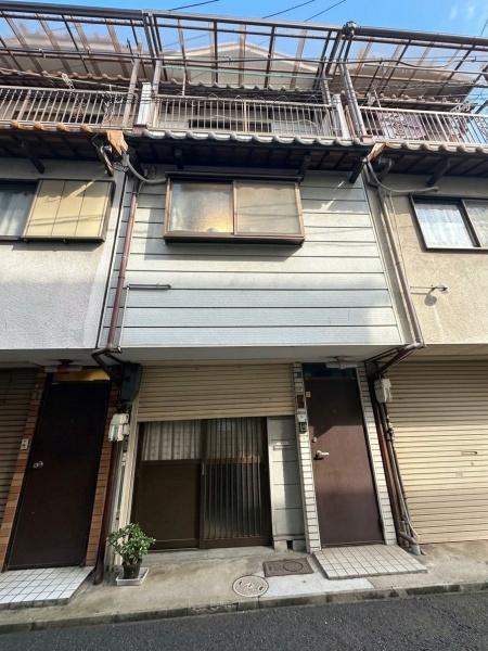 大阪府大阪市平野区加美正覚寺1丁目の中古一戸建ての現地外観写真