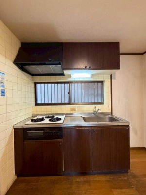 ���{����s��v�ے�5���ڂ̒��È�ˌ��ẴL�b�`��