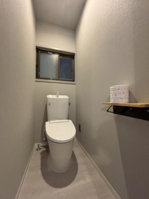 ���{�����s�X�͓���1���ڂ̒��È�ˌ��Ẵg�C��