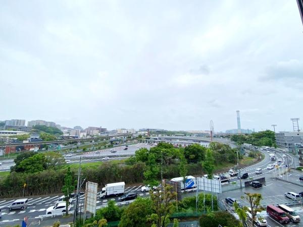 ���{���c�s�t�u�k�̒��Ã}���V�����̏Z�˂���̒��]�ʐ^