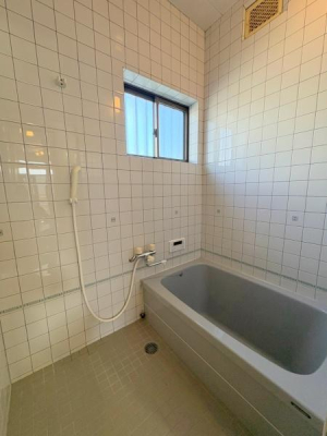 ���{�����s��t2���ڂ̒��È�ˌ��Ă̗���