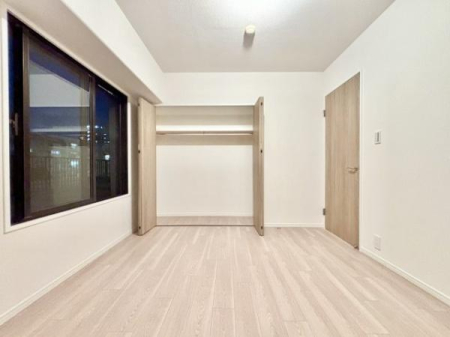 ���{���s����擌�O��2���� 11-21�̒��Ã}���V�����̗m��