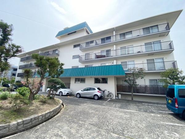 大阪府豊中市岡町南3丁目 2-11の中古マンションの現地外観写真