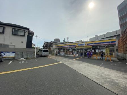 ���{�Q����s���䌳���̓y�n�̎��ӊ�