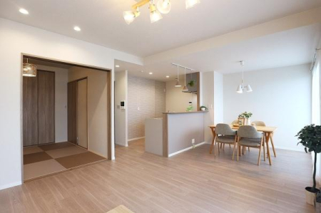���{���c�s�痢�R�|��1���ڂ̒��Ã}���V�����̃��r���O