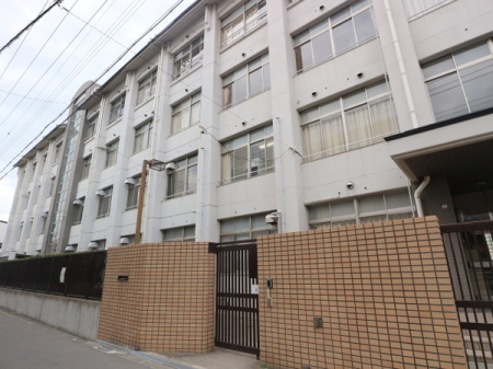 ���{���s����揟�R��1���ڂ̒��È�ˌ��Ă̎��ӊ�