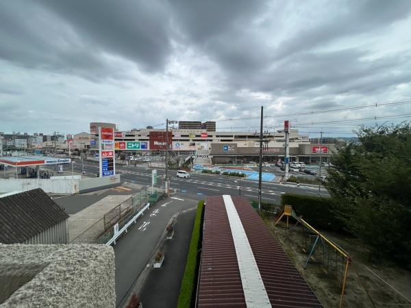 ���{�Q����s�L�����̒��Ã}���V�����̏Z�˂���̒��]�ʐ^