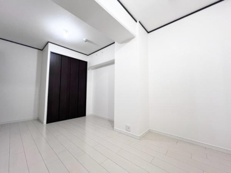 ���{�L���s�]������1���� 9-25�̒��Ã}���V�����̗m��