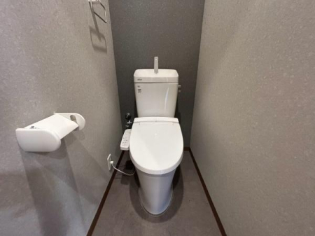���{�Q����s�������̒��È�ˌ��Ẵg�C��