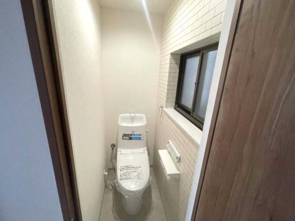 ���{���s���Z�g���c��5���ڂ̒��È�ˌ��Ẵg�C��