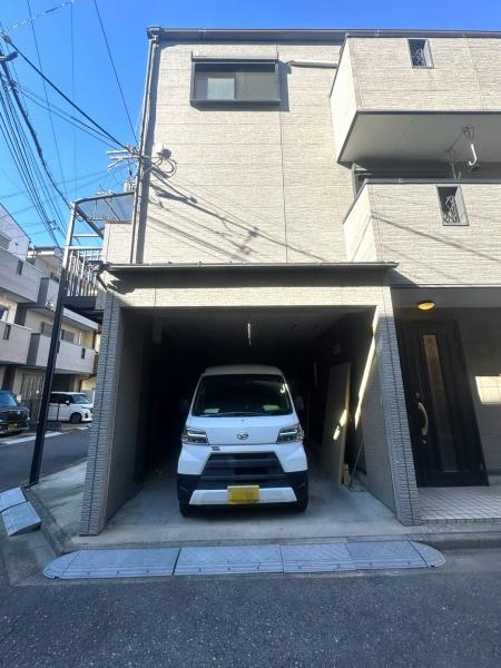 ���{���s�����F��4���ڂ̒��È�ˌ��Ă̒��ԏ�