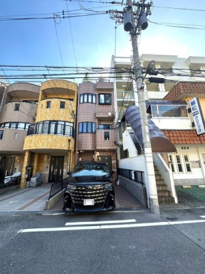 ���{���s����敽�쐼4���ڂ̒��È�ˌ��Ă̌��n�O�ώʐ^