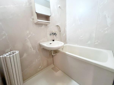 ���{���s��������4���� 12-18�̒��Ã}���V�����̗���