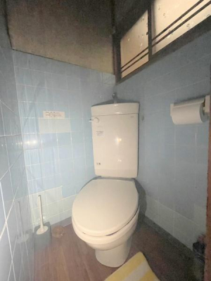 ���{����s����4���ڂ̒��Ãe���X�n�E�X�̃g�C��