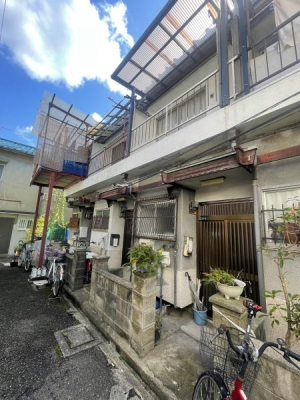 ���{����s����4���ڂ̒��Ãe���X�n�E�X�̂��̑����n