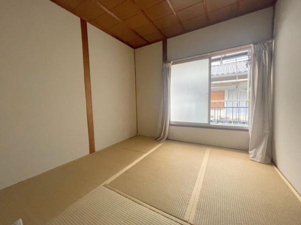 ���{����s����4���ڂ̒��Ãe���X�n�E�X�̘a��