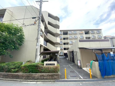 ���{���s����旬��4���ڂ̒��Ã}���V�����̌��n�O�ώʐ^