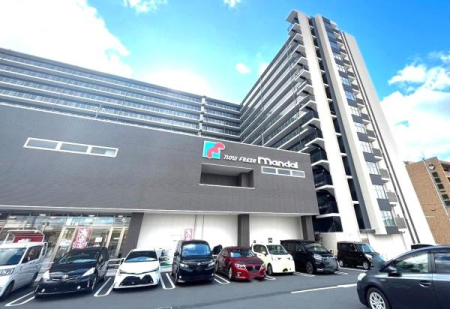 ���{�����s�_�c���̒��Ã}���V�����̌��n�O�ώʐ^