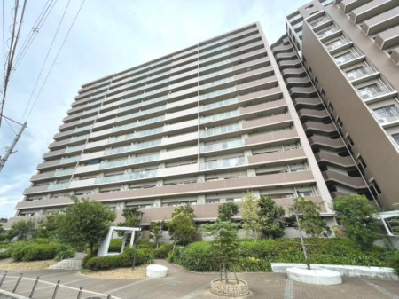 ���{�Q����s�L�����̒��Ã}���V�����̌��n�O�ώʐ^